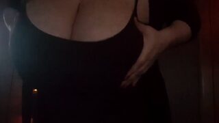 Leann amateur beautiful brunette with big boobs