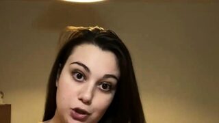 Love Chat Big Boobs Brunette Masturbating For Cam