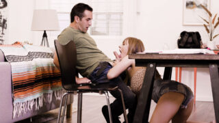 She’s More Stacked Than Her Mom! – Angel Youngs & Donnie Rock