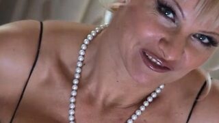 Admirable sweetie Winnie gets wet fucking