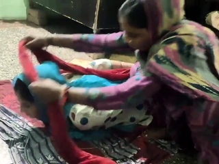 Amateur fetish big booty bitch riding with her bum