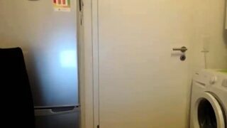 amateur his tall blonde fetish masturbating on live webcam