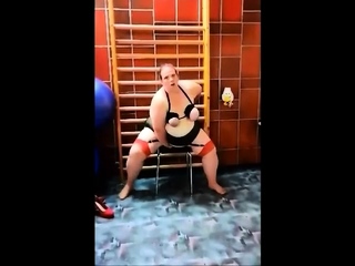 BBW reite einen Dildo