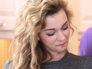 Blonde slut gives hardcore blowjob