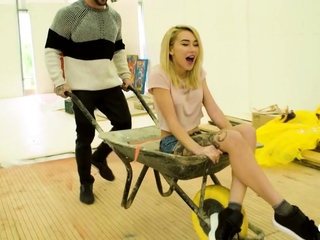 Colombian teen pussy fucked in a hotel room