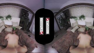 Cute brunette young hookup amateur teen blowjob