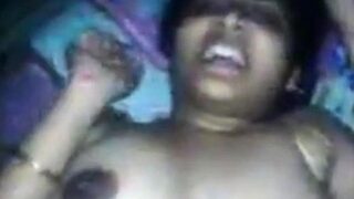 Desi girl wearing bra