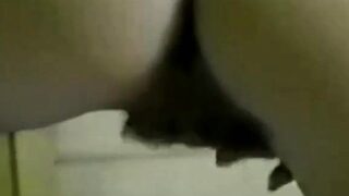 Hairy Creampie on Cam VR88