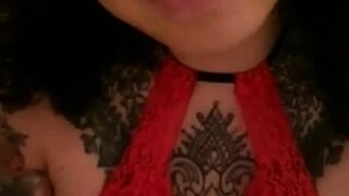 Love Chat Big Boobs Brunette Masturbating For Cam