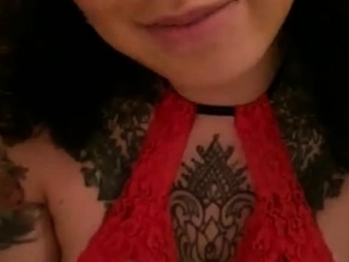 Love Chat Big Boobs Brunette Masturbating For Cam