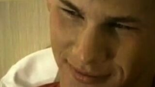 Mad fucking session between homo twink ends in cumshots