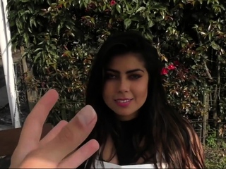 MamacitaZ – Hot blowjob, fuck and facial with Latina babe