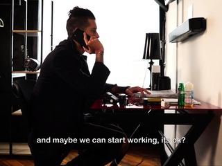 MamacitaZ – Oil on redhead Latina Yuly Perdomo before