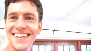 Nude brunette floozy Jemeni made meat sucking sensation