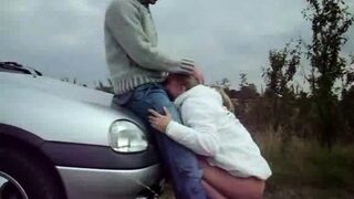 outdoor amateur delights with hot babes