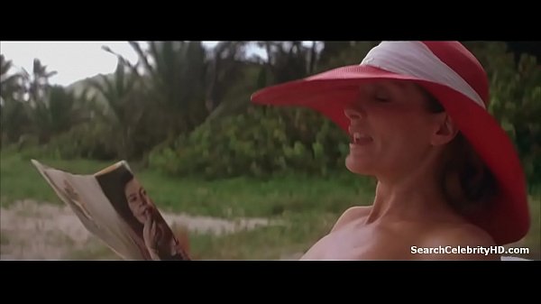 Rene Russo in The Thomas Crown Affair 1999