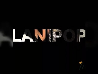 Sexy amateur masturbating and shows hot ass