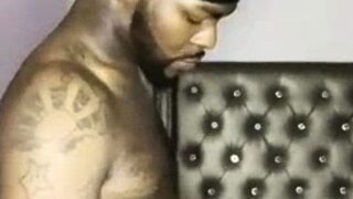 Sexy amateur masturbating and shows hot ass