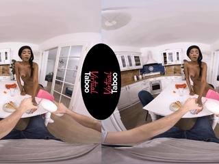 Spice Girl And Bro’s Hot Pepper