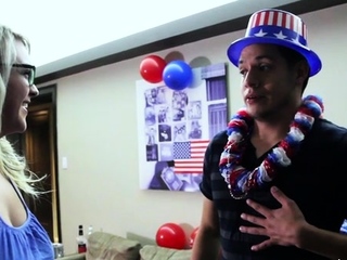 Swingeing blonde Sunny Hart gets fingered