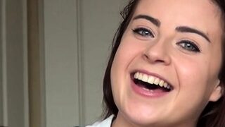 Amateur brunette sweetheart ‘s honey pot crave for rod