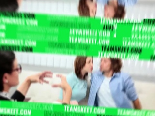 Curvy Teen Slut Samantha Reigns In Yoga Pants