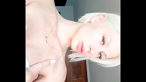 FAMOUS MODEL PLAYBOY