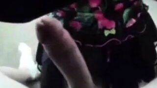 Hot crossdresser gets bareback creampie