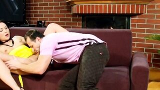 HOT TEEN LET OLDER GUY CUM TWICE AT ANAL SEX IF MOM IS AWAY