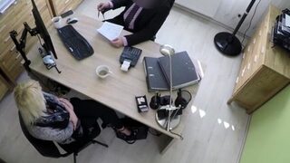 Nasty lady doesn’t want to stop love stick riding