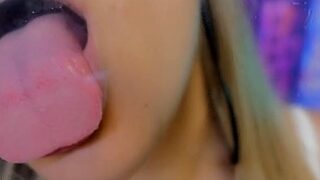 Amateur Blonde Ass Creampied