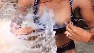 Amateur close up fucking