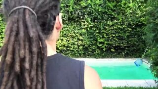 Amateur latin teen fucked BB by the gardener outdoor