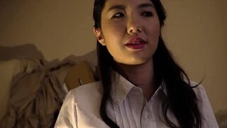 Amateur milf doing a blowjob ending in a facial