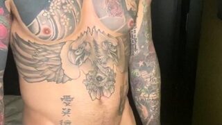 Amateur Milf Sucks a Big Cock