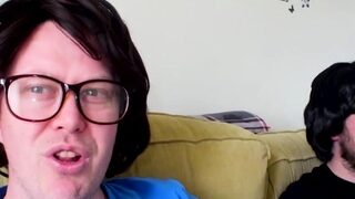 Amateur sucks nerds dick