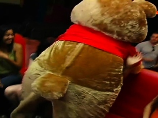 Captivating chaps are loving babes’ biggest blowjobs