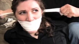 Cheep looking amateur milf brunette Vannah