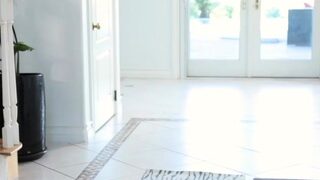 Chubby blonde teen masturbates and got caught The Stretch An