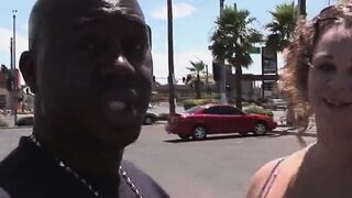 Fat girl seduces pretty boyfrend to gangbang her very well