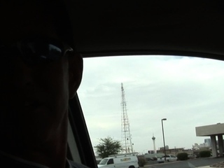 Guy and fattie are having worthwhile oral fun before camera