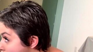 Perfect Blowjob Brunette Is Ass Fingered