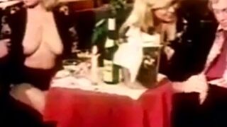 Vintage Creampie (was sagt sie auf deutsch?)